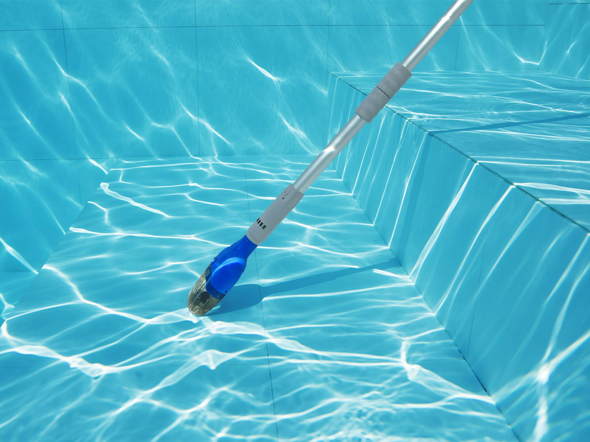 Aspirateur de piscine et spa à batterie Aquatech - Bestway