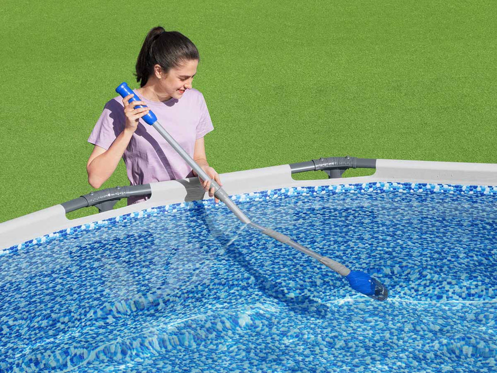 Aspirateur de piscine et spa à batterie Aquatech - Bestway