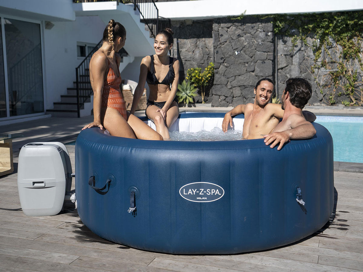 Spa gonflable Lay-Z-Spa Milan rond Airjet Plus 4/6 places - Bestway
