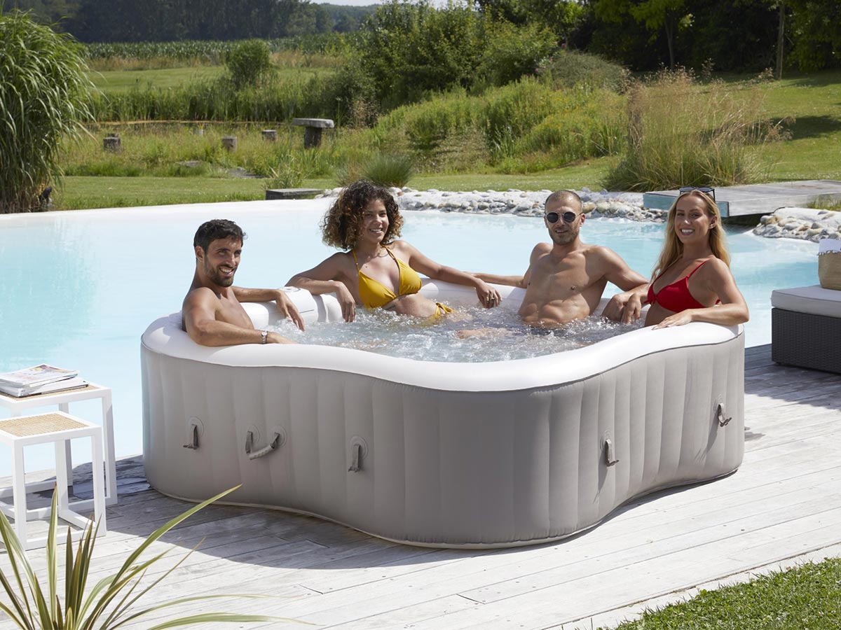 Spa gonflable Élite Plus trèfle Bulles 4 places - Infinite Spa