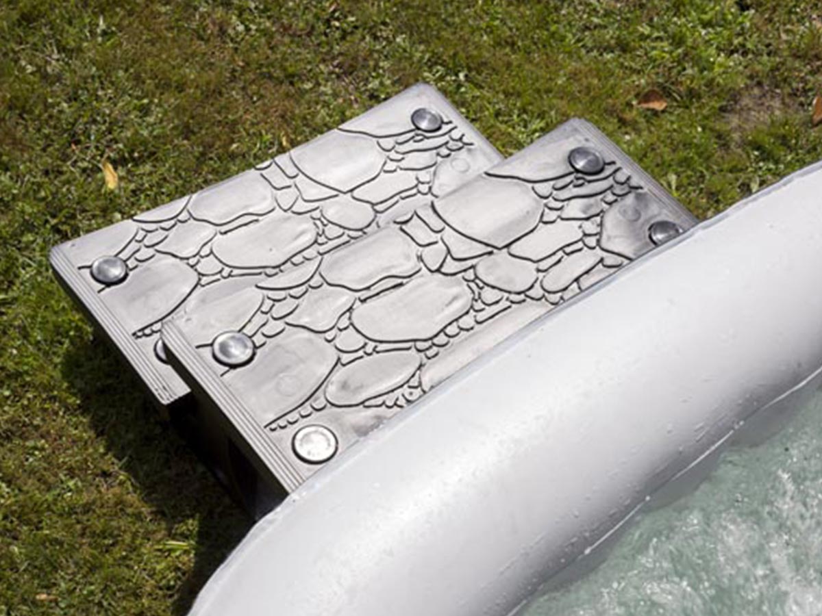 Escalier d'accès pour spa - Gré